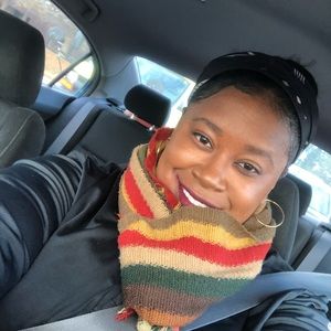 Meet your Posher, Lala